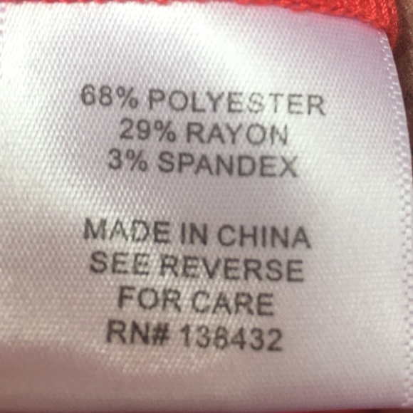 Modcloth sleeveless blouse in size 2X. - Picture 12 of 13